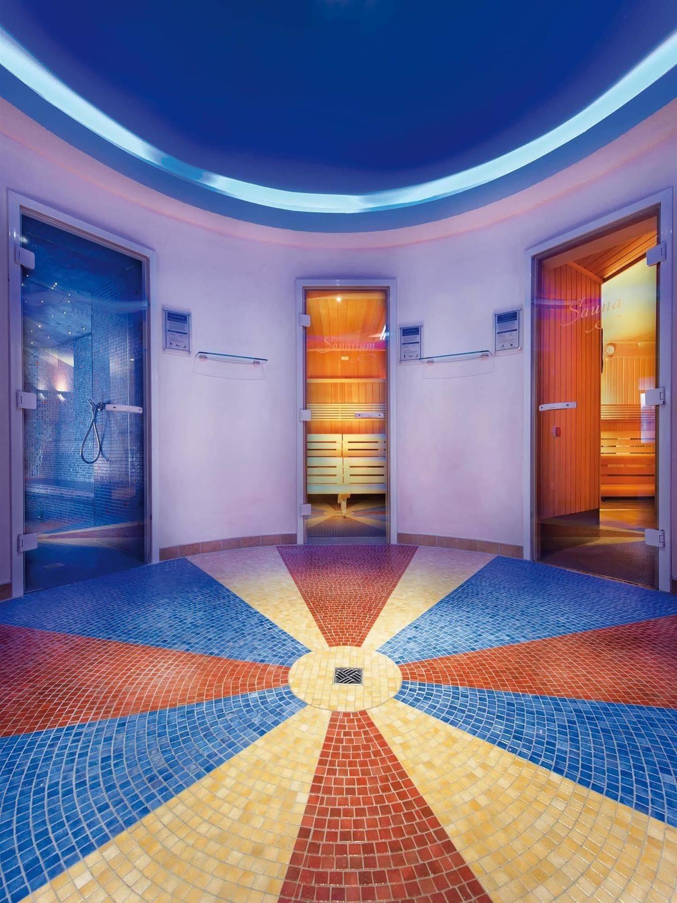 Hotel A-rosa Gothisches Haus 4*